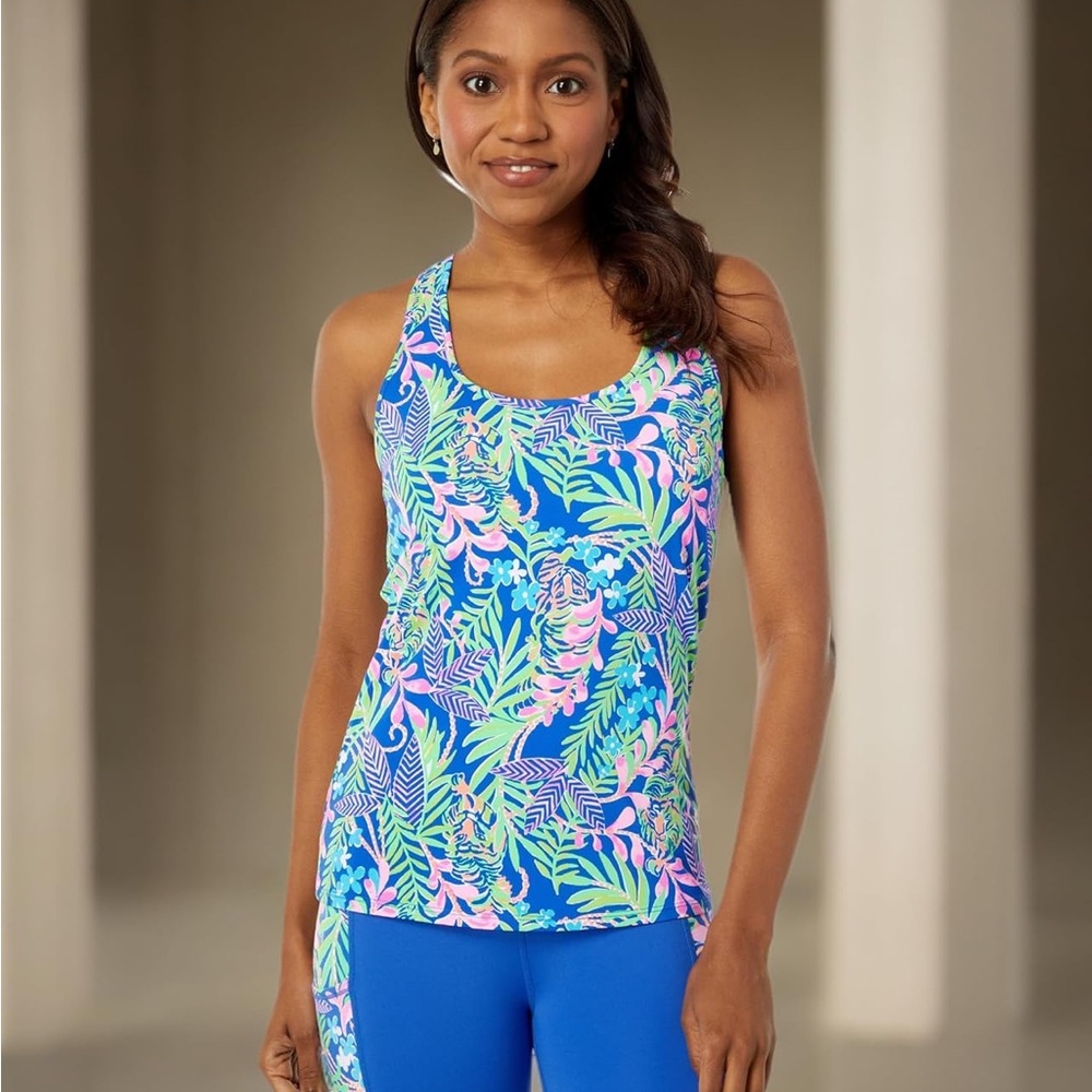 Lilly Pulitzer Luxletic Mina Borealis How You Like Me Prowl Tiger Tank Top Med